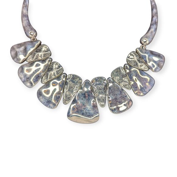 Silver Tone Statement Neckace with Triangle Designs Lobster Claw Clasp - Picture 1 of 13